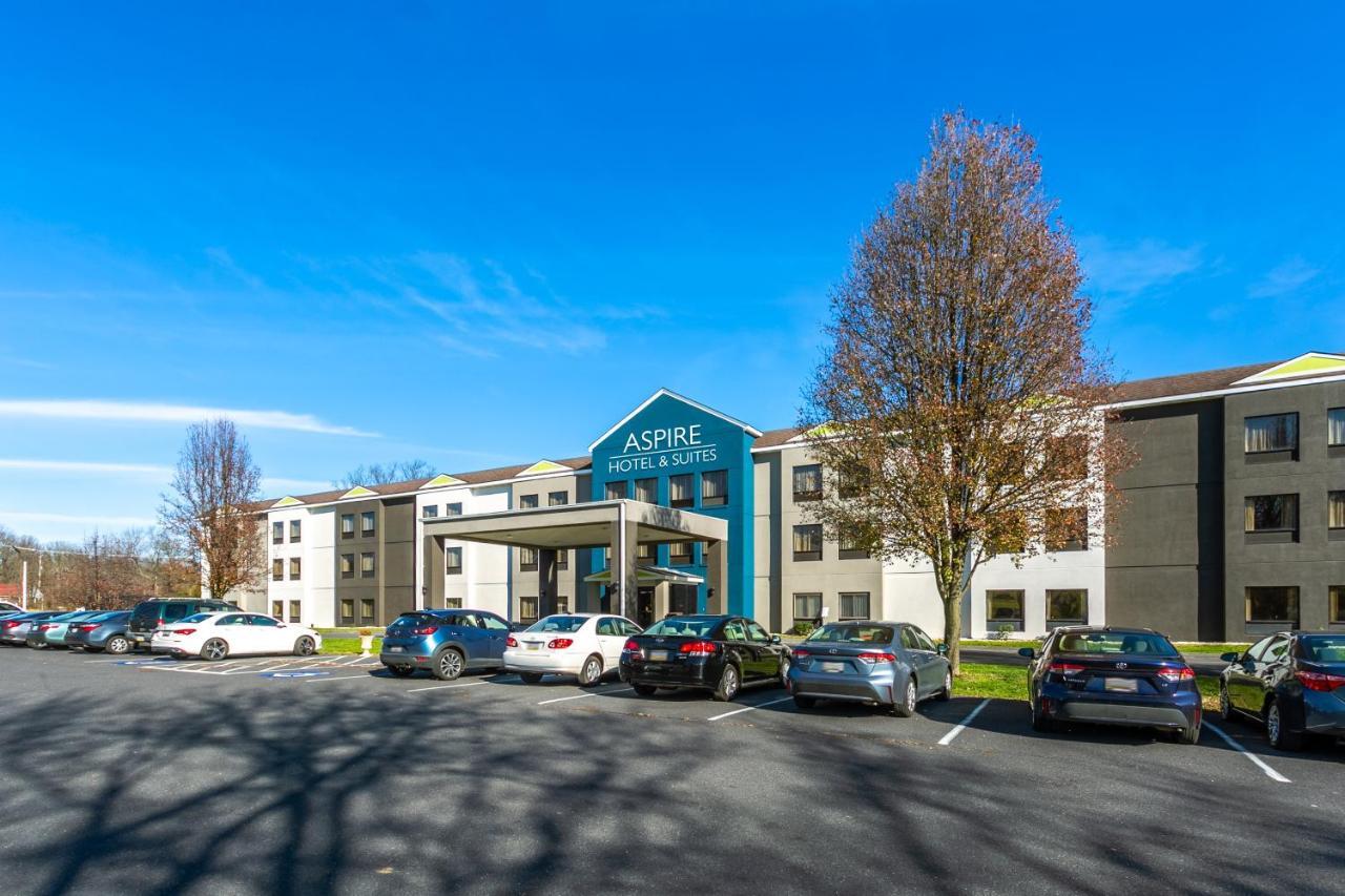 Aspire Hotel And Suites Gettysburg Exterior photo