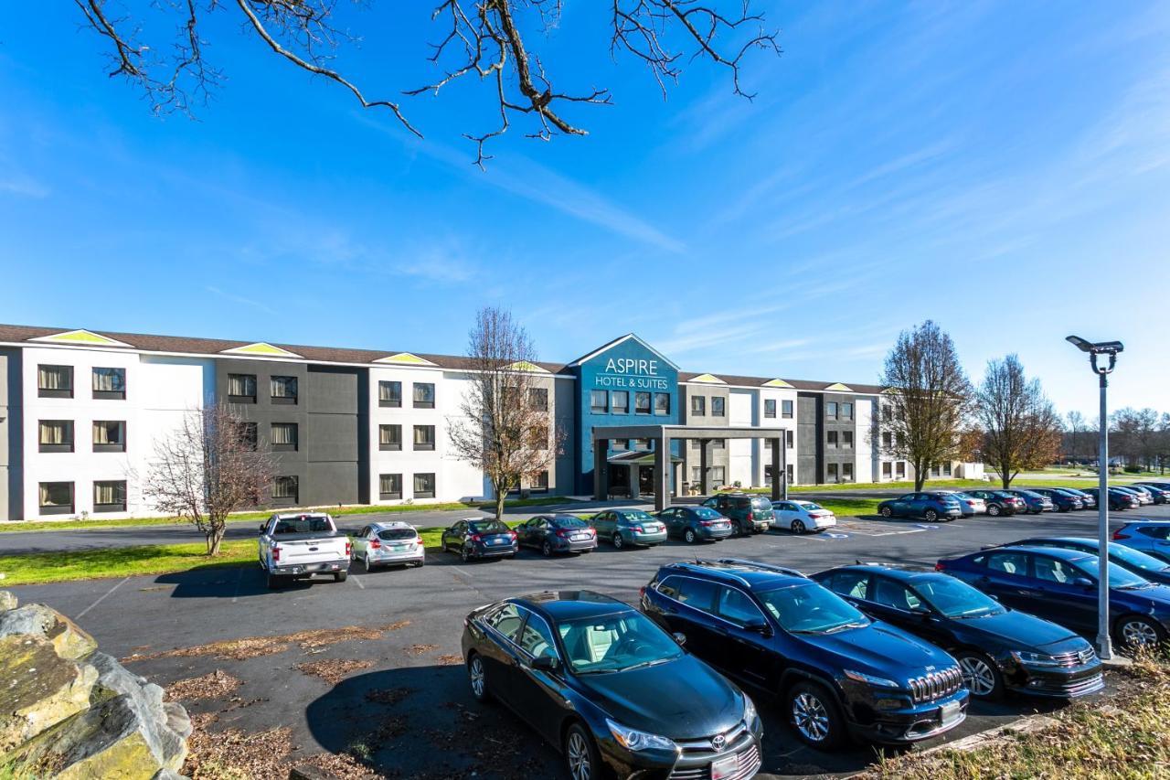 Aspire Hotel And Suites Gettysburg Exterior photo